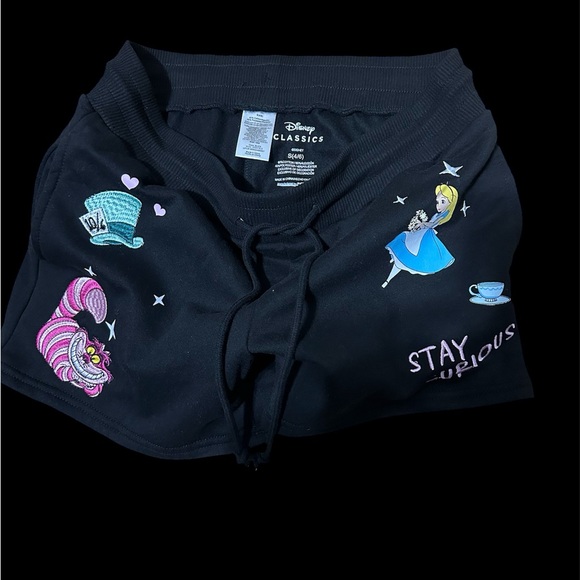 Disney Classic Black  Women Short Size Small - Picture 11 of 14